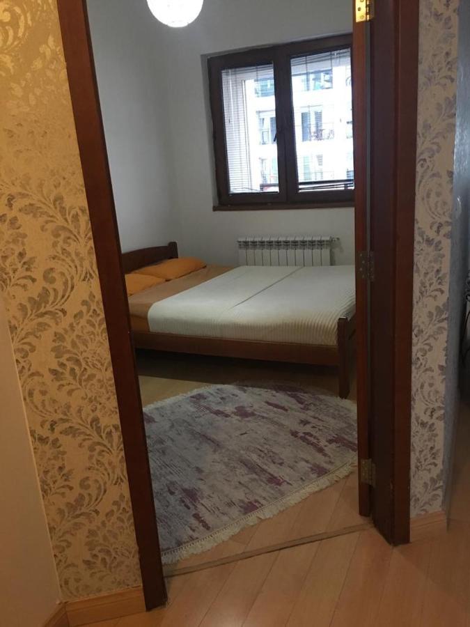 Two Rooms And Kitchen, Bathroom With Balcony Apartment Skopje Exterior foto