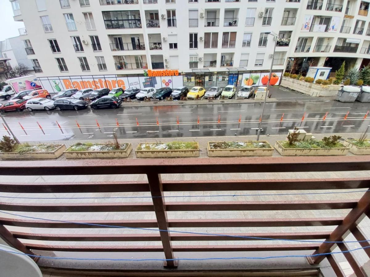 Two Rooms And Kitchen, Bathroom With Balcony Apartment Skopje Exterior foto